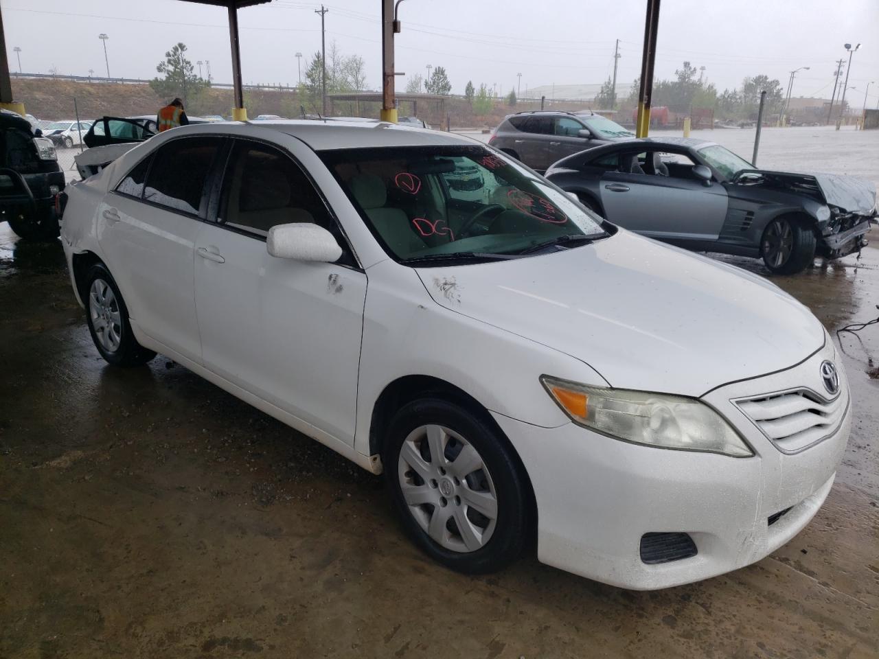 TOYOTA CAMRY BASE 2011 with VIN 4T1BF3EK2BU769464 - Photo from auction