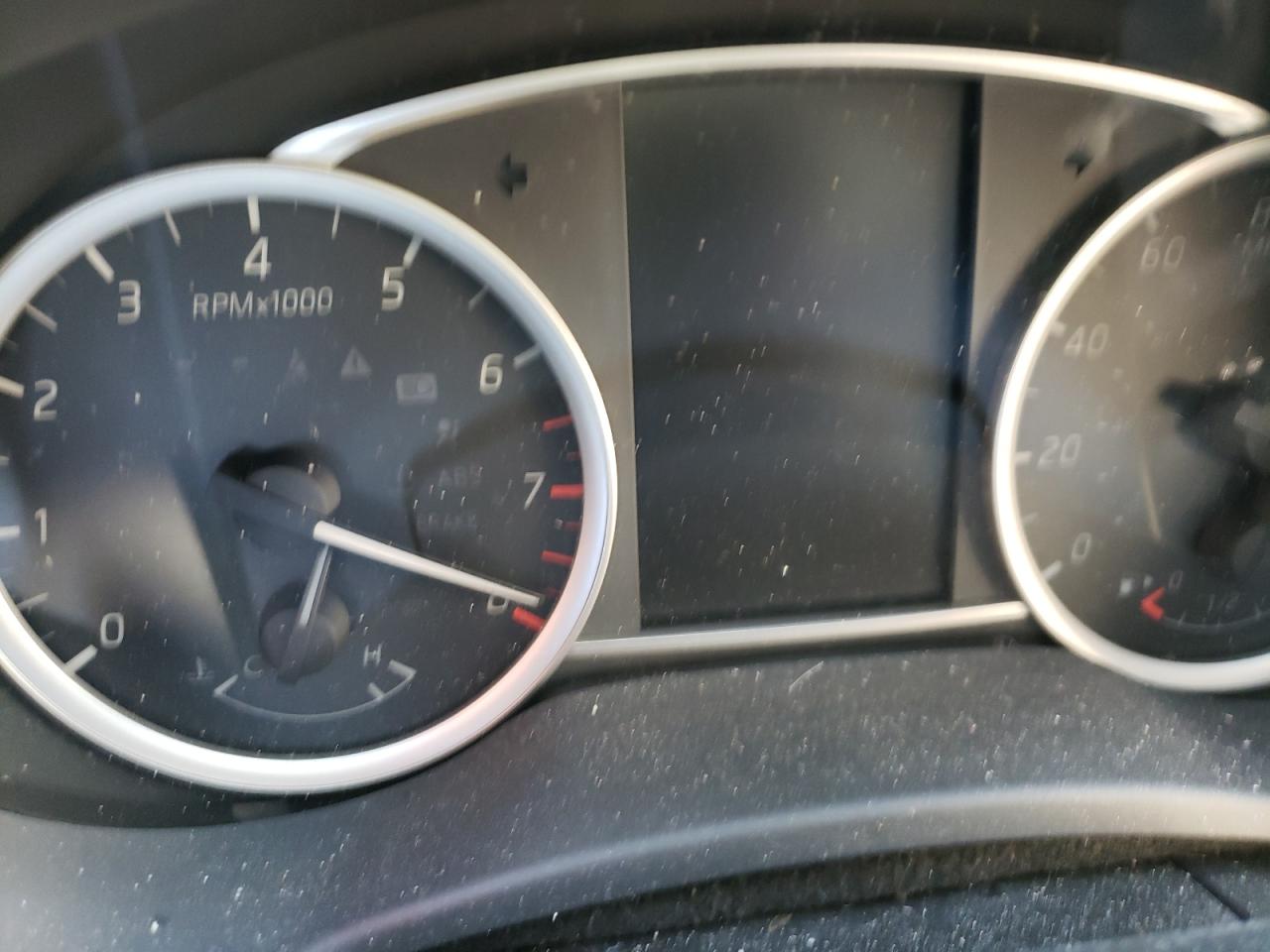 Photo 8 from auction – 2019 NISSAN SENTRA S with VIN 3N1AB7AP1KY381033