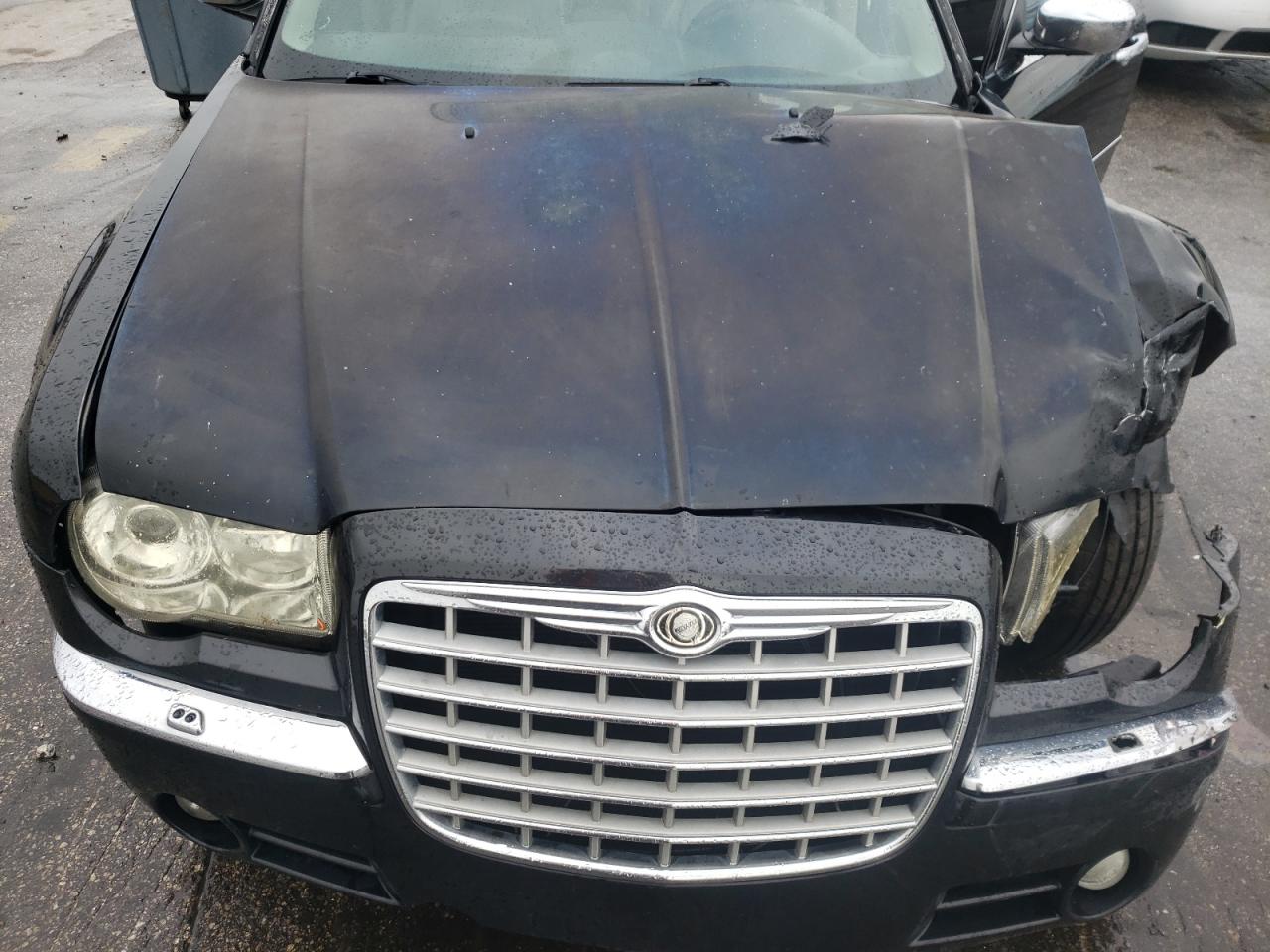 Photo 7 from auction – 2005 CHRYSLER 300C with VIN 2C3AA63H05H674629