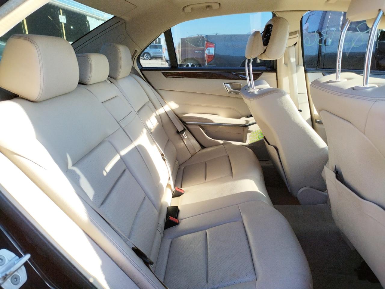 Photo 6 from auction – 2014 MERCEDES-BENZ E 350 with VIN WDDHF5KB0EA802679