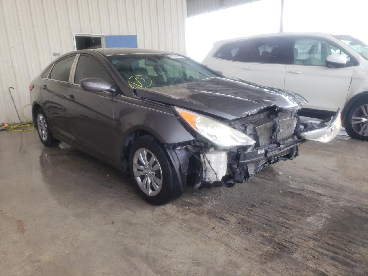 HYUNDAI SONATA GLS 2011 with VIN 5NPEB4AC4BH269219 - Photo from auction
