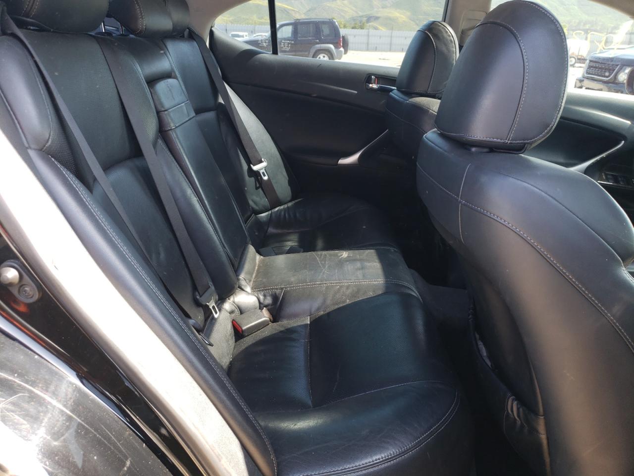 Photo 6 from auction – 2011 LEXUS IS 250 with VIN JTHBF5C28B5147043