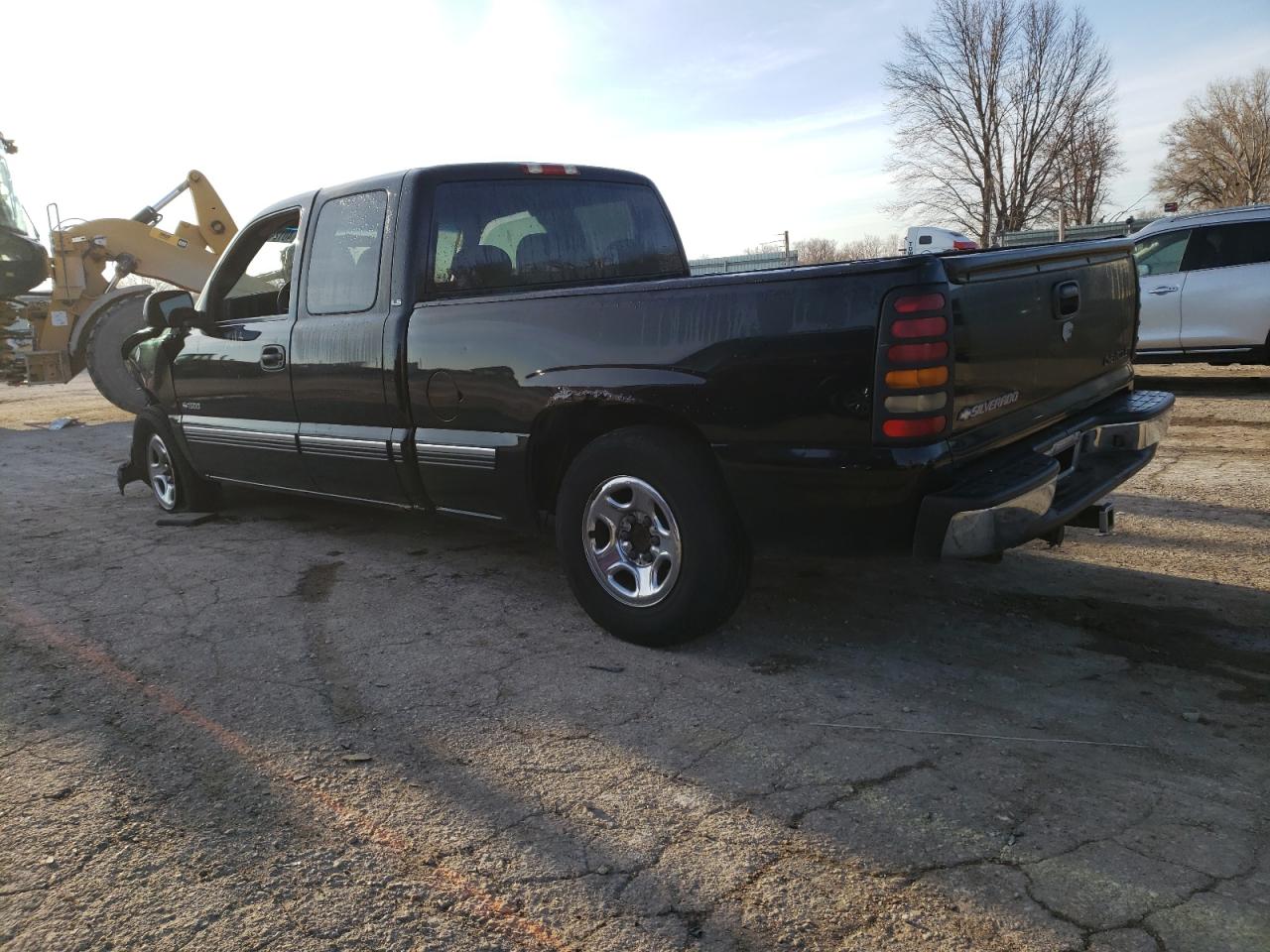 Photo 3 from auction – 2001 CHEVROLET SILVERADO with VIN 2GCEC19V911273333