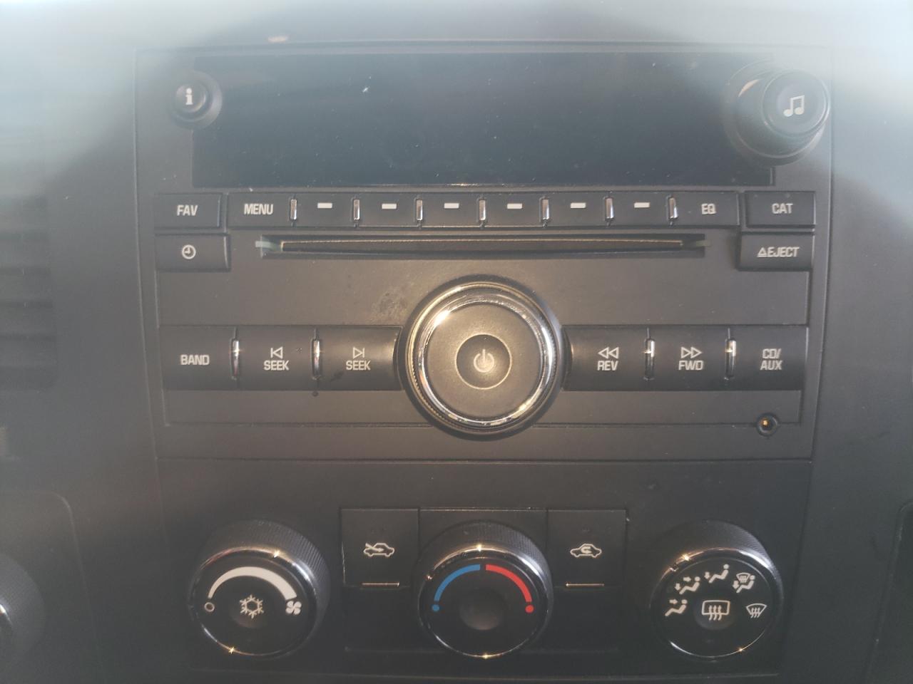 Photo 9 from auction – 2008 CHEVROLET SILVERADO with VIN 1GCEK14068Z269062