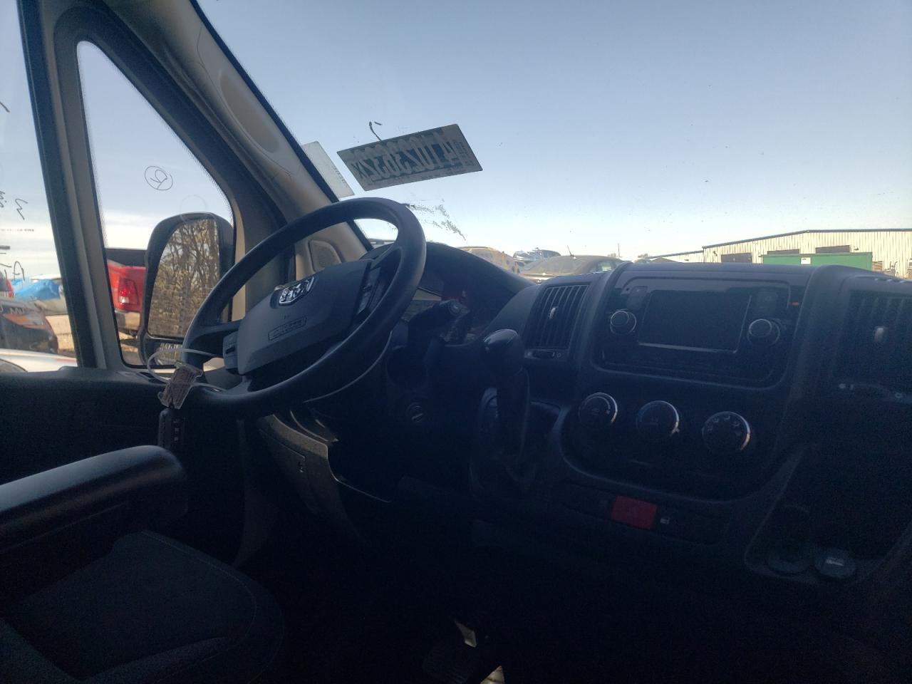 Photo 9 from auction – 2020 RAM PROMASTER with VIN 3C6TRVBG0LE103268