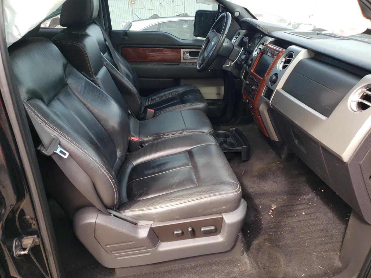 Photo 5 from auction – 2010 FORD F150 SUPER with VIN 1FTFW1EV6AFB43715