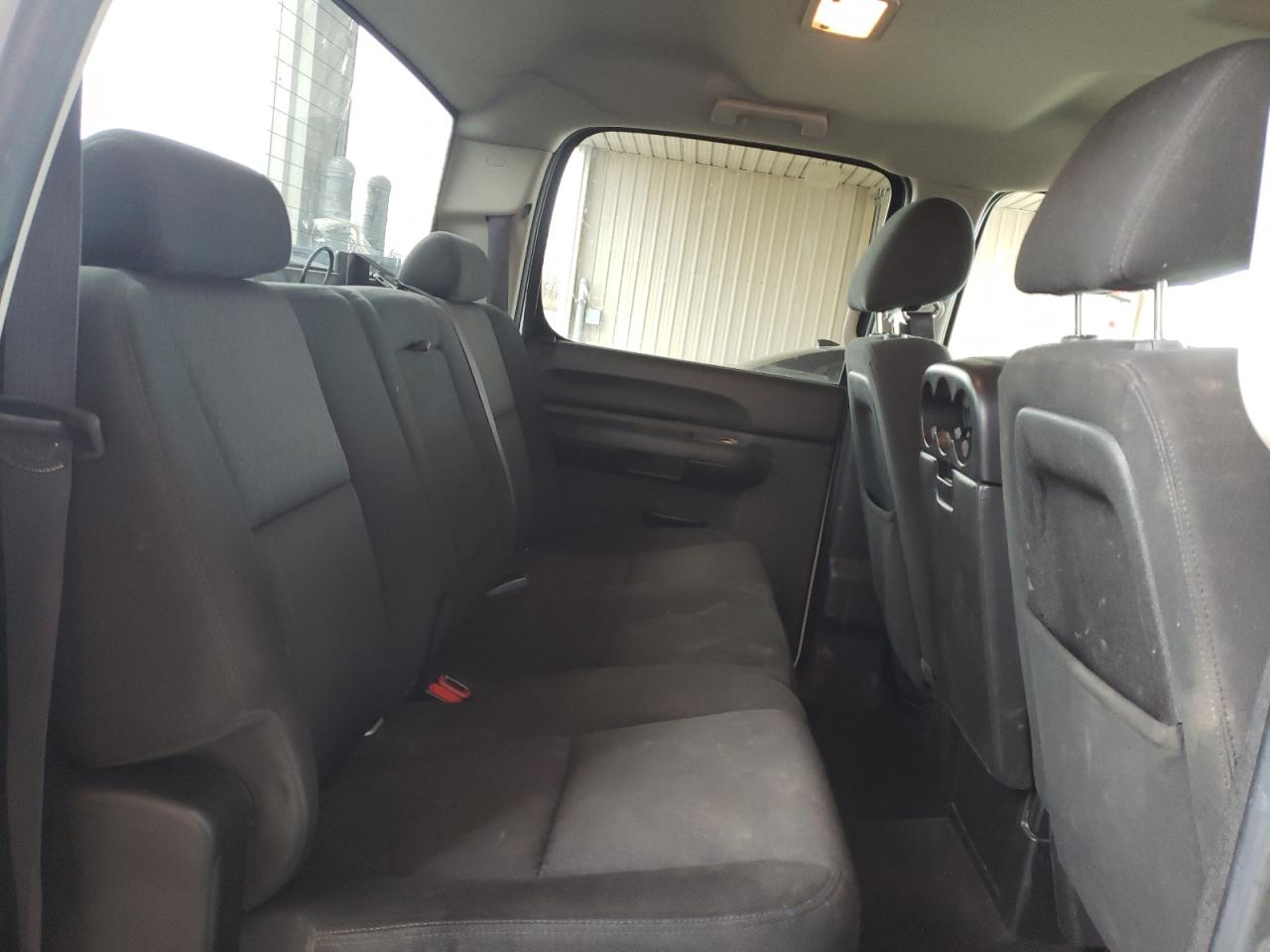 Photo 6 from auction – 2013 CHEVROLET 1500 with VIN 3GCPKSE72DG345719