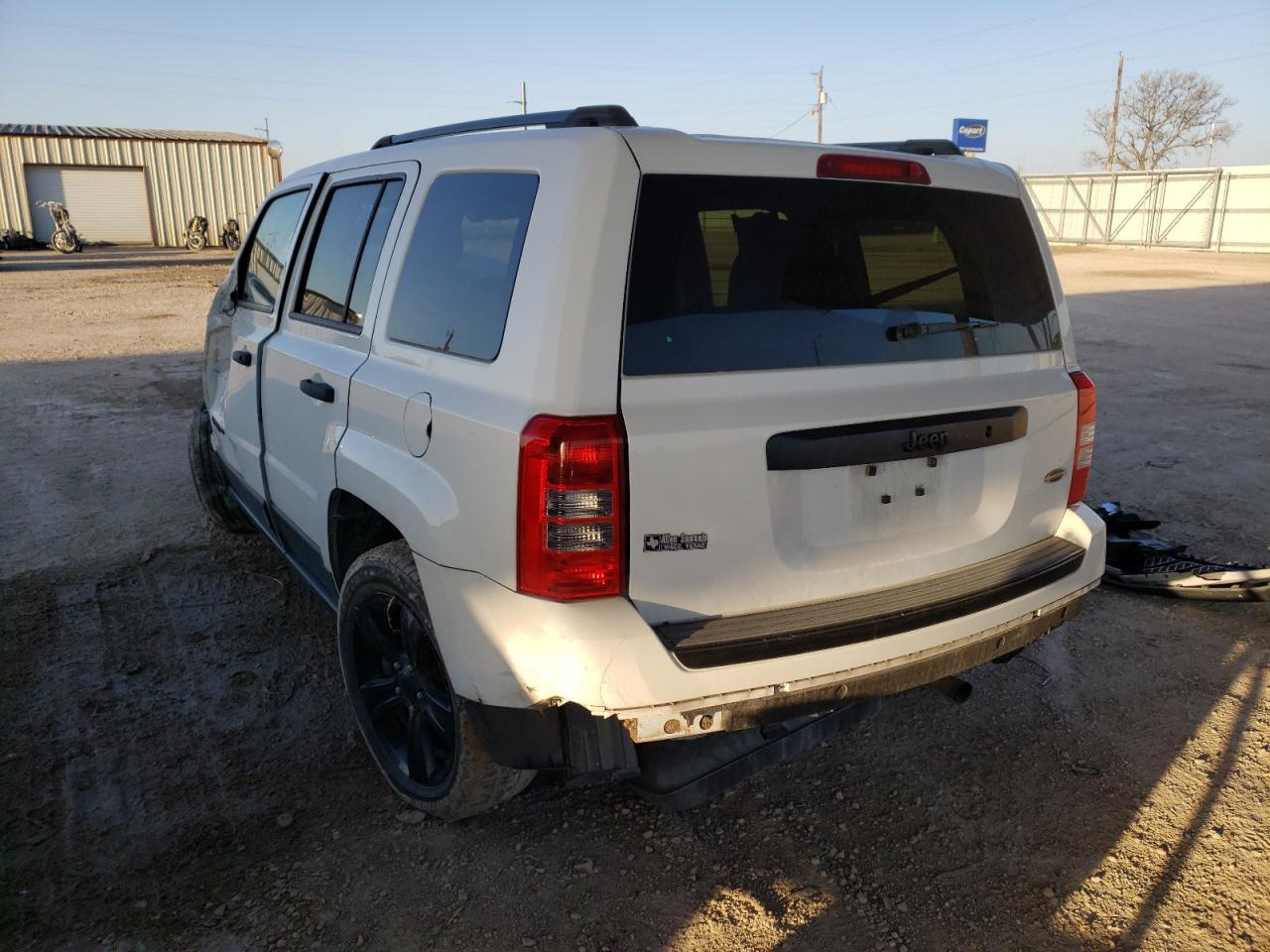 Photo 3 from auction – 2015 JEEP PATRIOT SP with VIN 1C4NJPBA2FD428820