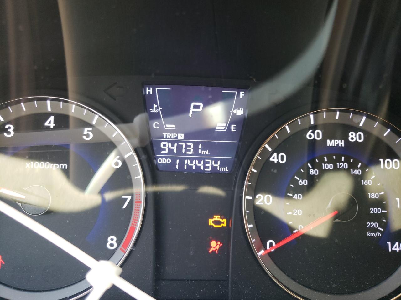 Photo 8 from auction – 2013 HYUNDAI ACCENT GLS with VIN KMHCT4AE3DU520855