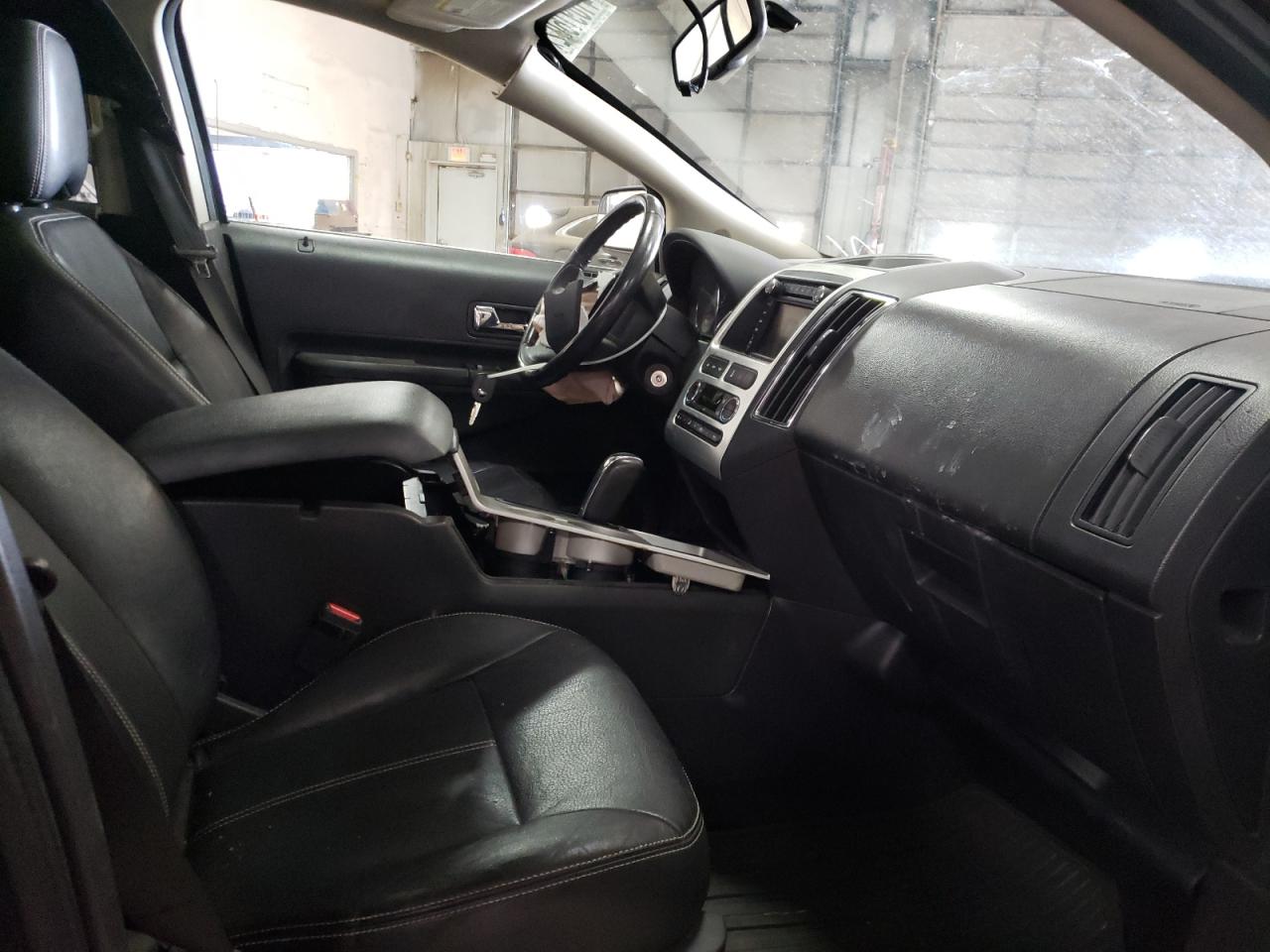 Photo 5 from auction – 2010 FORD EDGE LIMIT with VIN 2FMDK4KCXABB44936