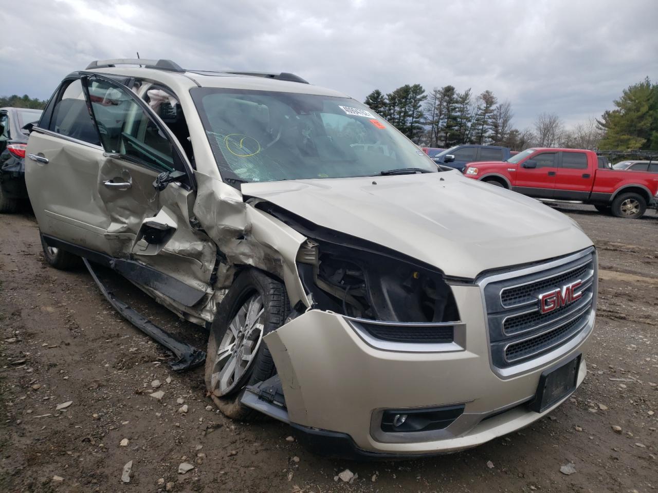 GMC ACADIA SLT 2016 with VIN 1GKKVRKD6GJ310743 - Photo from auction