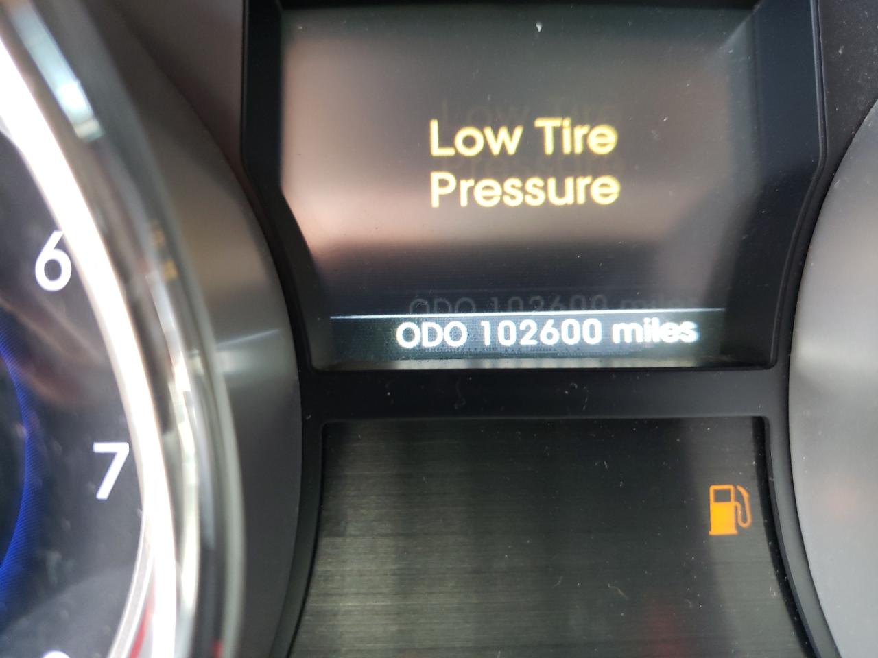 Foto 8 de la subasta – 2014 HYUNDAI SONATA SE con VIN 5NPEC4AC7EH902846