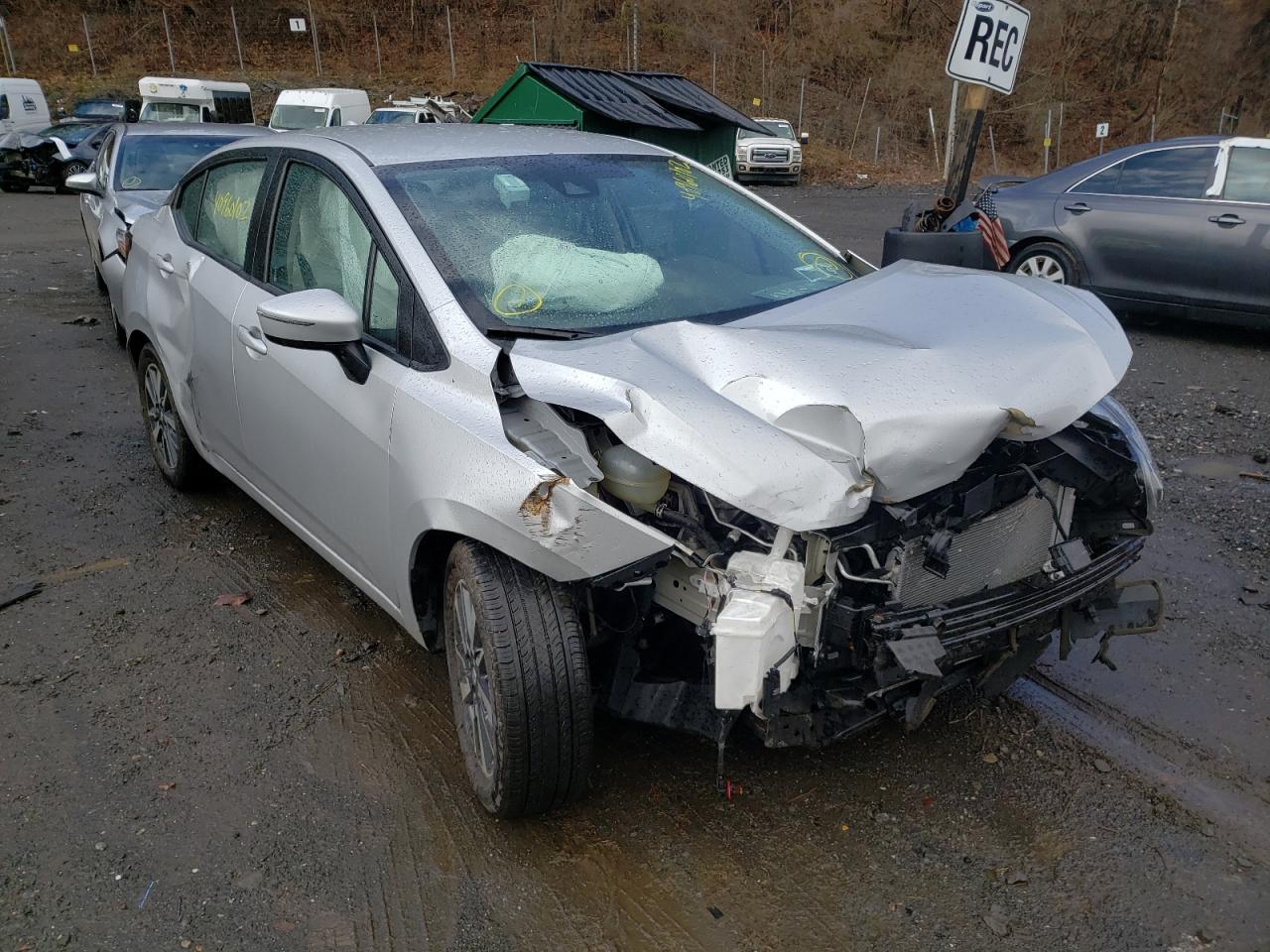 NISSAN VERSA SV 2021 with VIN 3N1CN8EV5ML893733 - Photo from auction