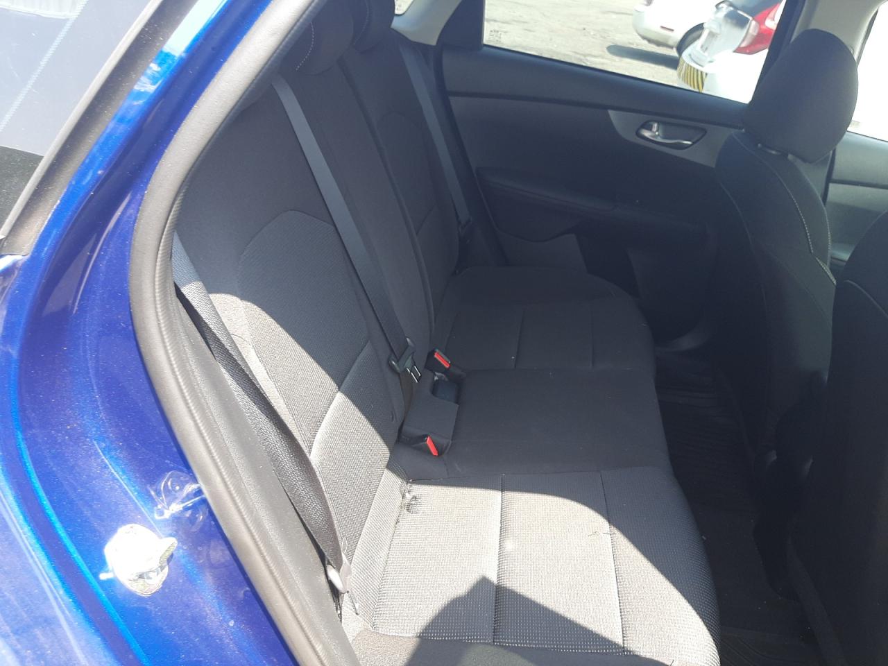 Photo 6 from auction – 2021 KIA FORTE FE with VIN 3KPF24AD8ME342306