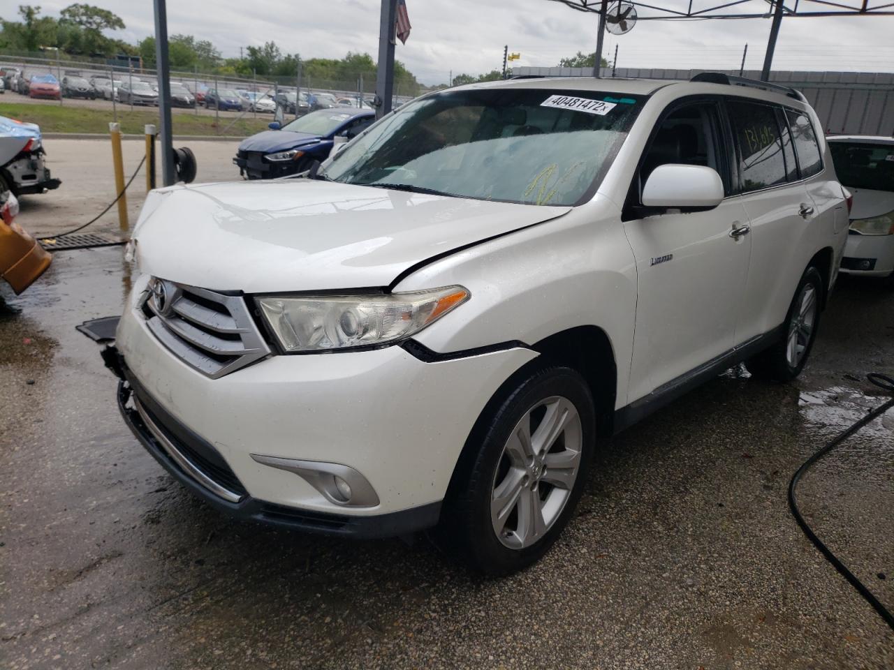 Photo 2 from auction – 2013 TOYOTA HIGHLANDER with VIN 5TDYK3EH5DS125298