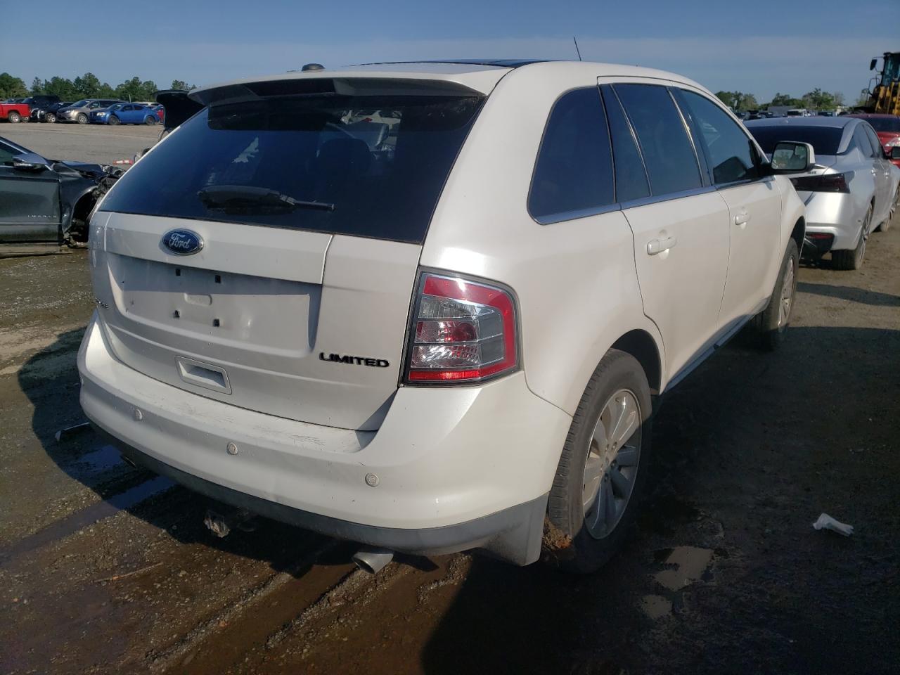 Photo 4 from auction – 2010 FORD EDGE with VIN 2FMDK3KC6ABB72033