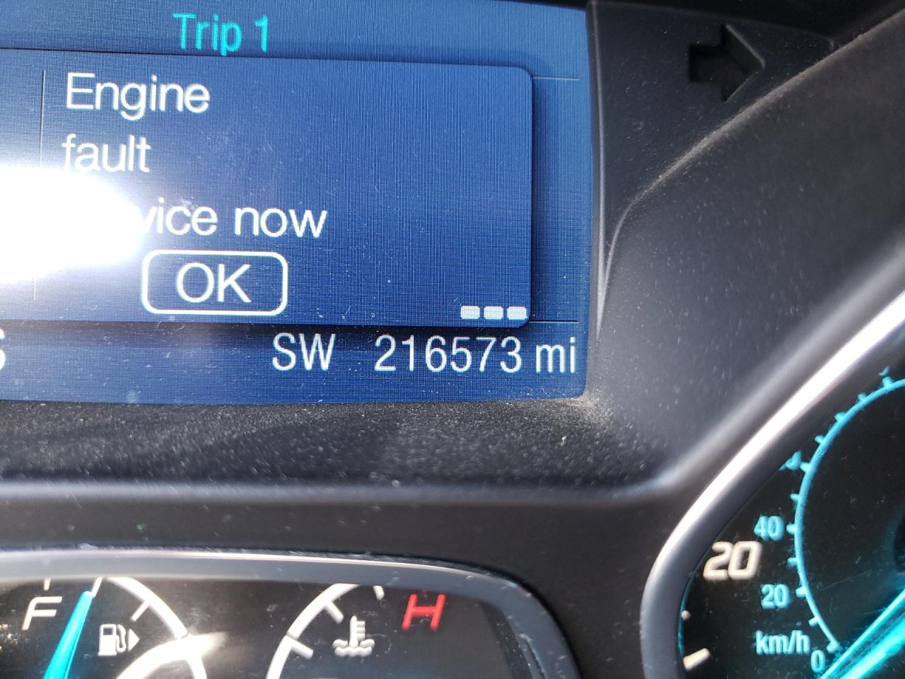 Photo 8 from auction – 2014 FORD ESCAPE SE with VIN 1FMCU9GX0EUA49865