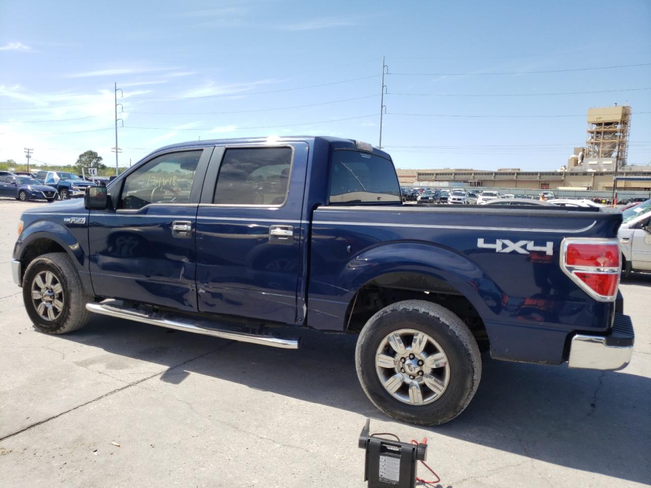 Photo 9 from auction – 2010 FORD F150 SUPER with VIN 1FTFW1EV4AKE53644