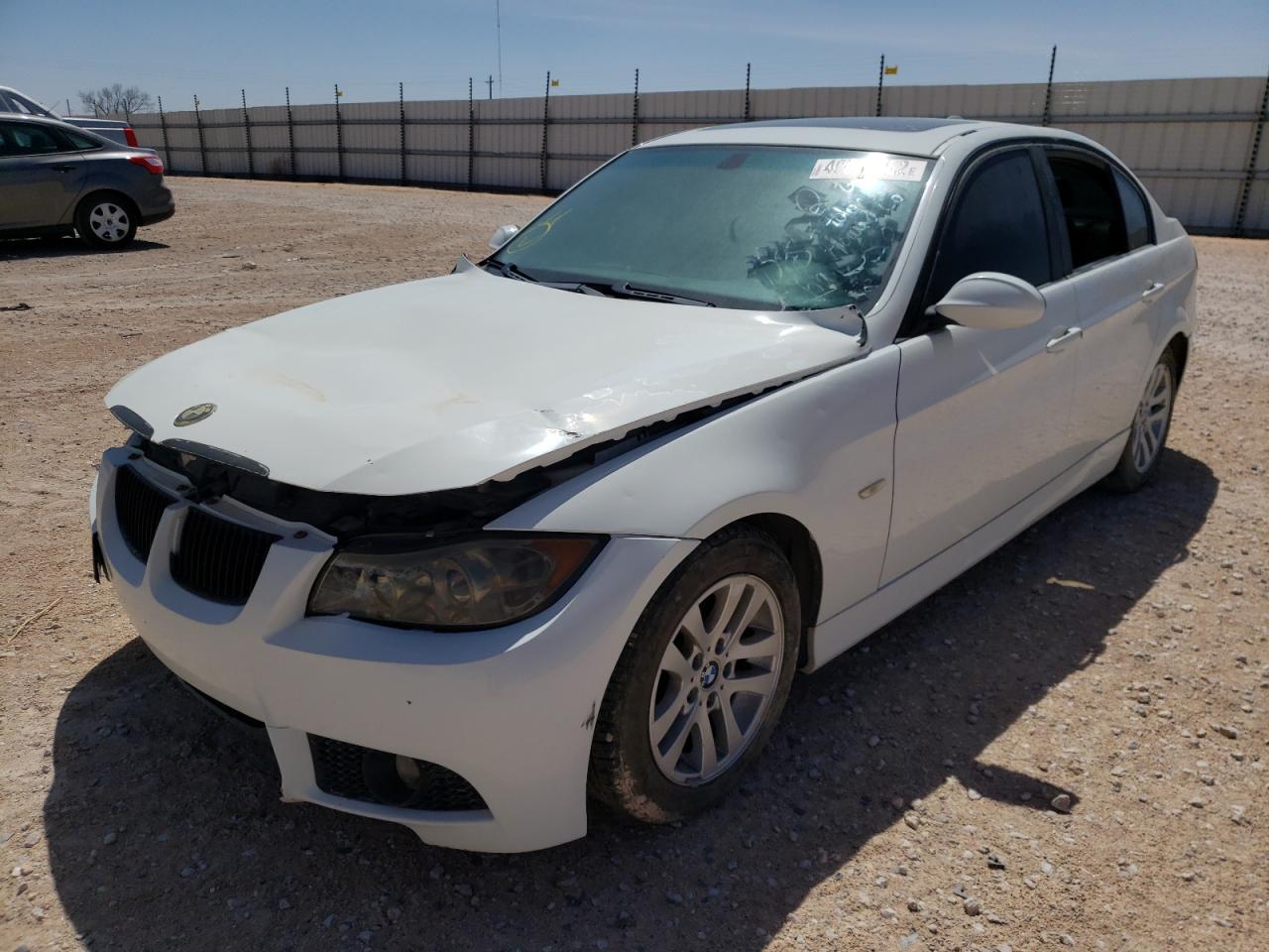 Photo 2 from auction – 2006 BMW 325 I with VIN WBAVB13596KX40315