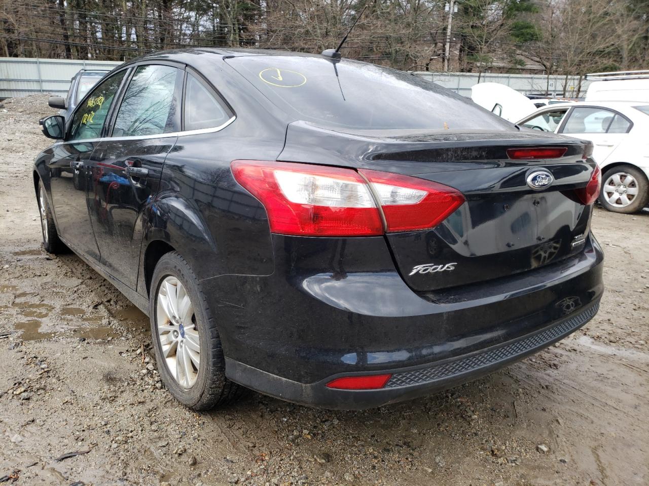 Photo 3 from auction – 2012 FORD FOCUS SEL with VIN 1FAHP3H28CL448176