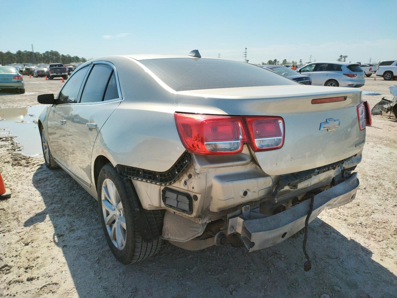Photo 3 from auction – 2013 CHEVROLET MALIBU 2LT with VIN 1G11E5SA2DF326807