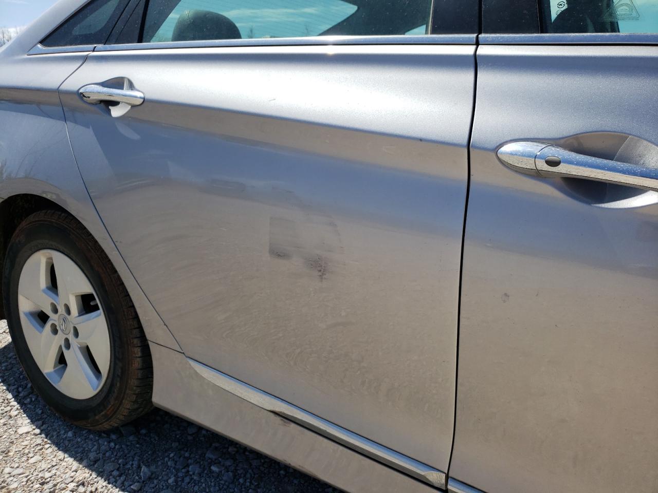 Foto 9 de la subasta – 2012 HYUNDAI SONATA HYB con VIN KMHEC4A48CA045557