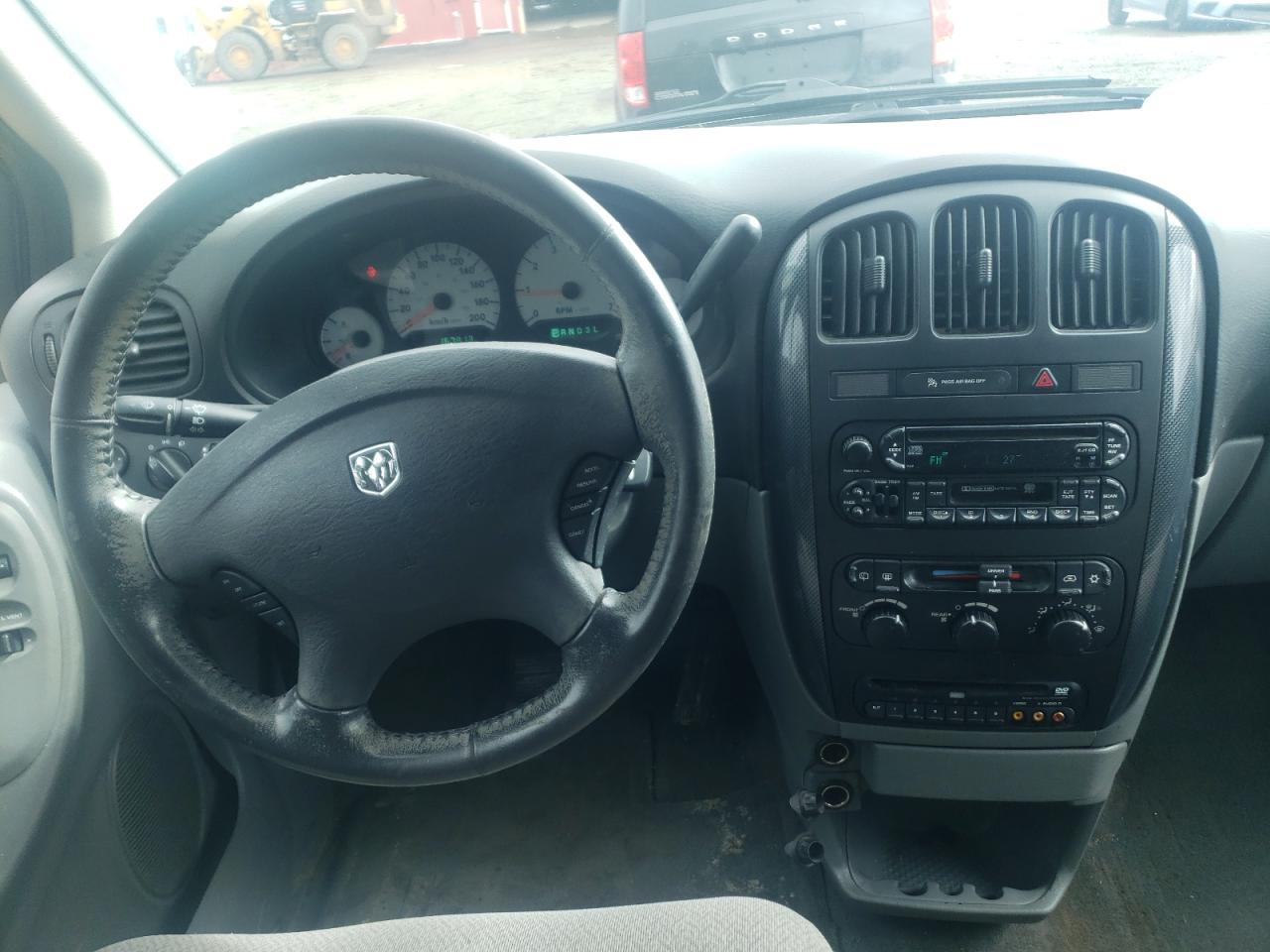 Photo 9 from auction – 2007 DODGE GRAND CARA with VIN 2D8GP44L07R109369
