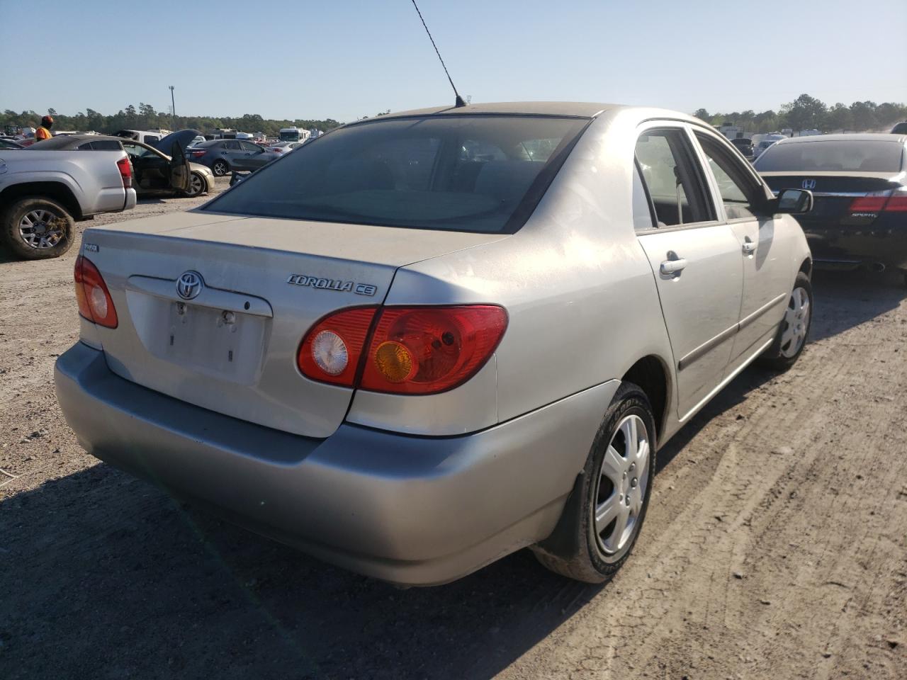 Photo 4 from auction – 2004 TOYOTA COROLLA CE with VIN 1NXBR32E34Z279480