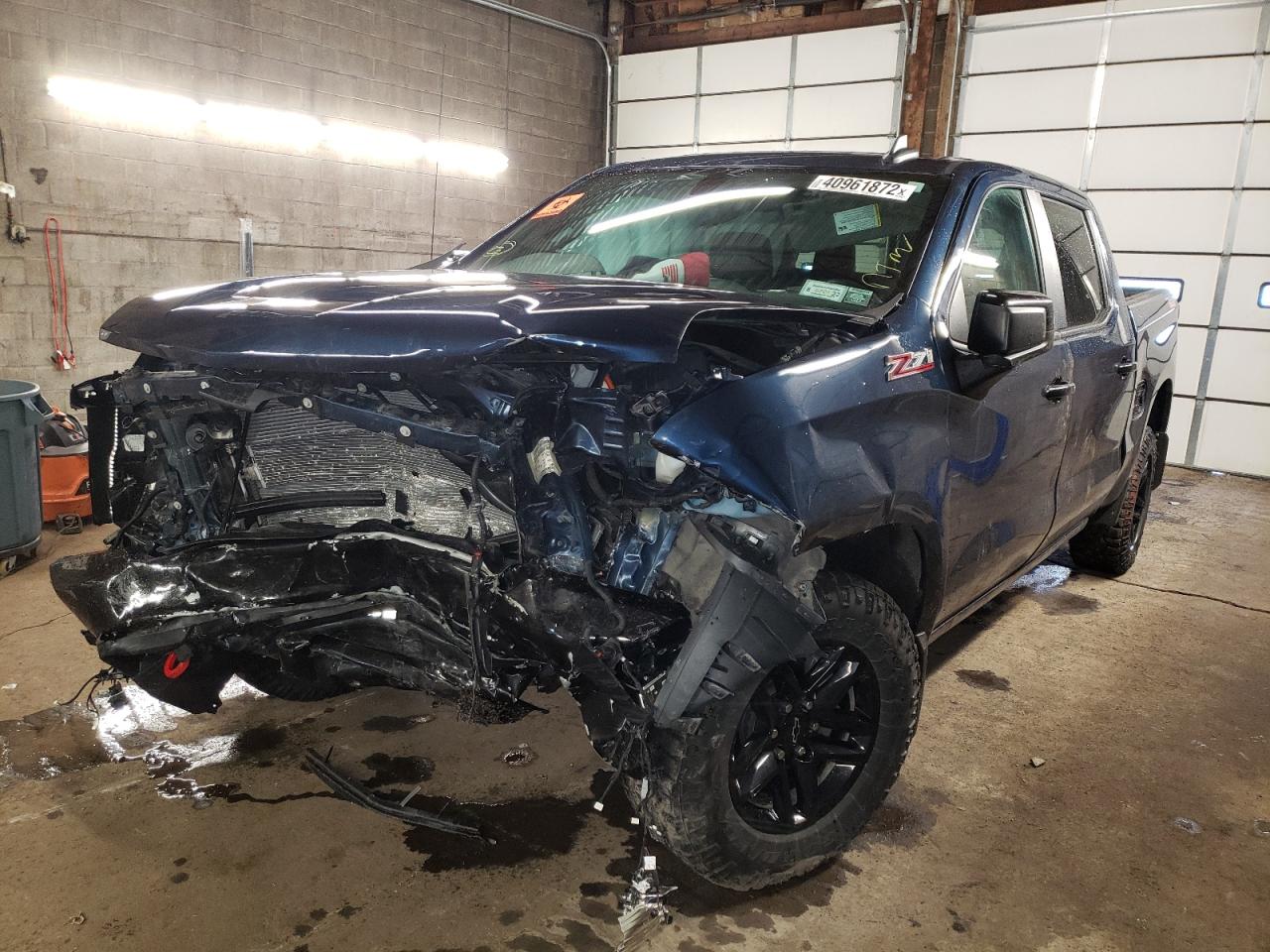 Photo 2 from auction – 2020 CHEVROLET SILVERADO with VIN 3GCPYFED7LG144585