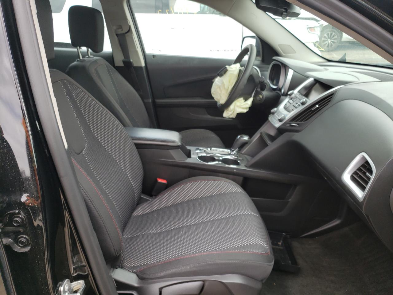 Photo 5 from auction – 2017 CHEVROLET EQUINOX LS with VIN 2GNALBEK9H1557028