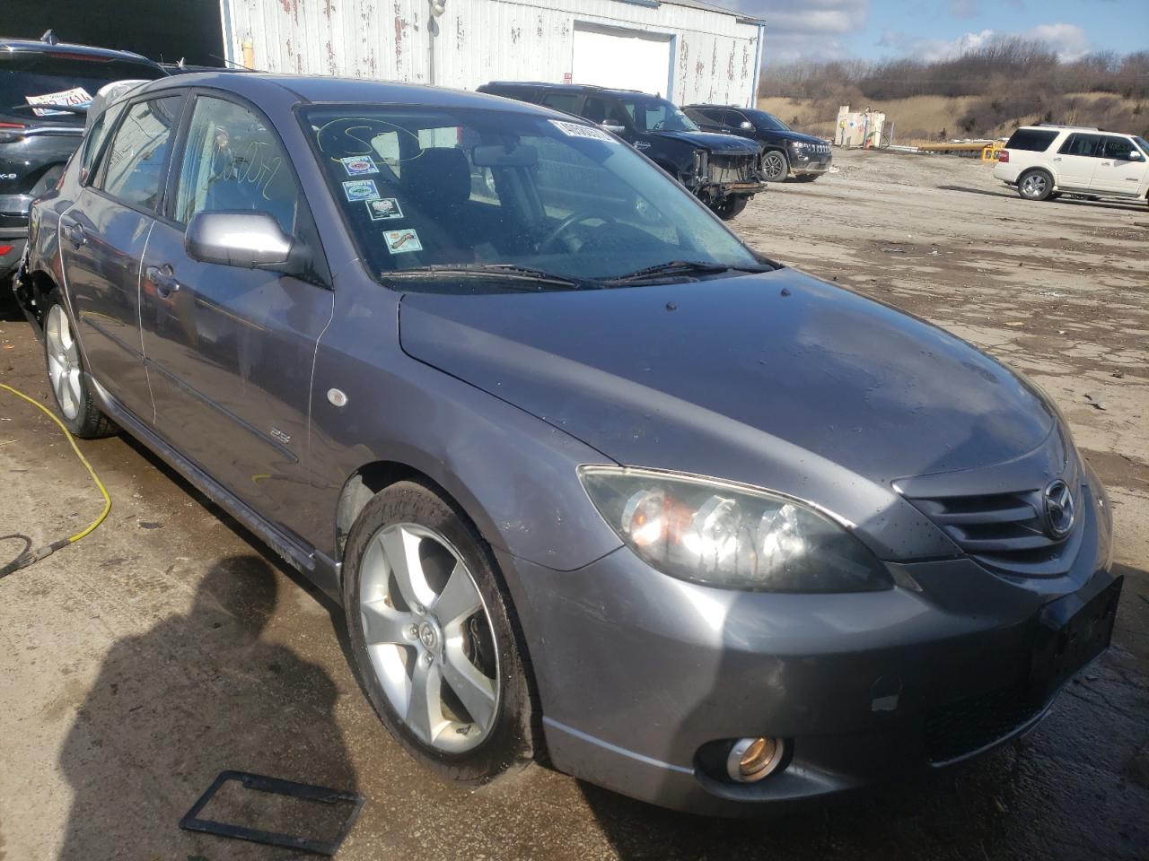MAZDA 3 HATCHBAC 2006 مع رقم تعريف المركبة JM1BK143461523490 - صورة من المزاد
