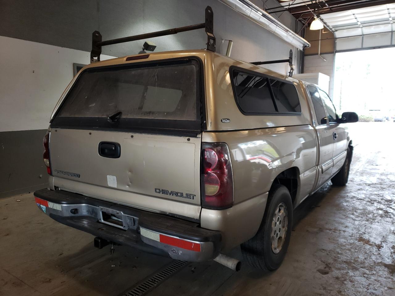 Photo 4 from auction – 2004 CHEVROLET SILVERADO with VIN 2GCEC19T341142840