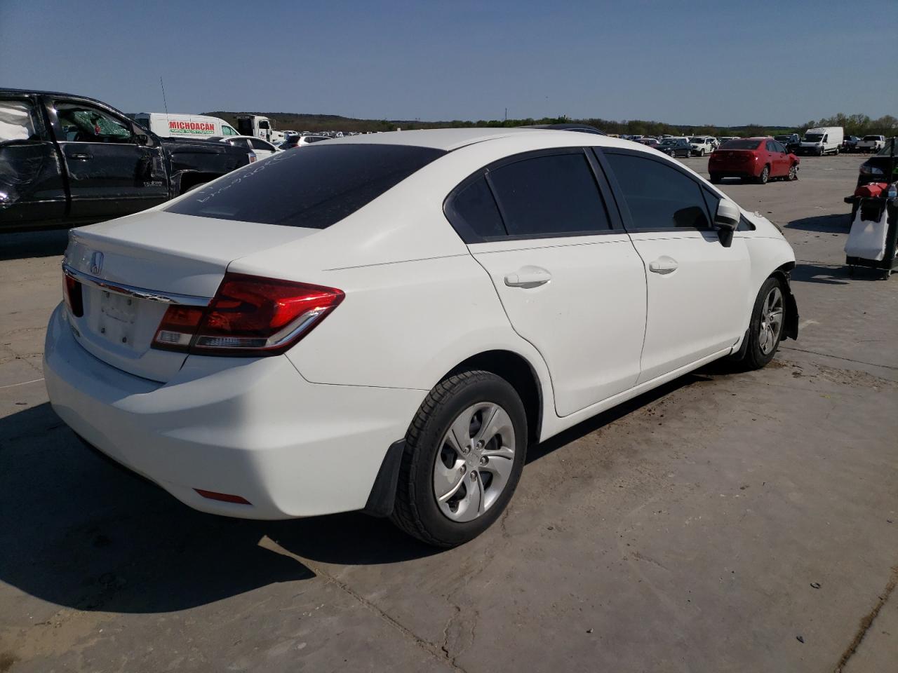 Photo 4 from auction – 2015 HONDA CIVIC with VIN 2HGFB2F59FH548247