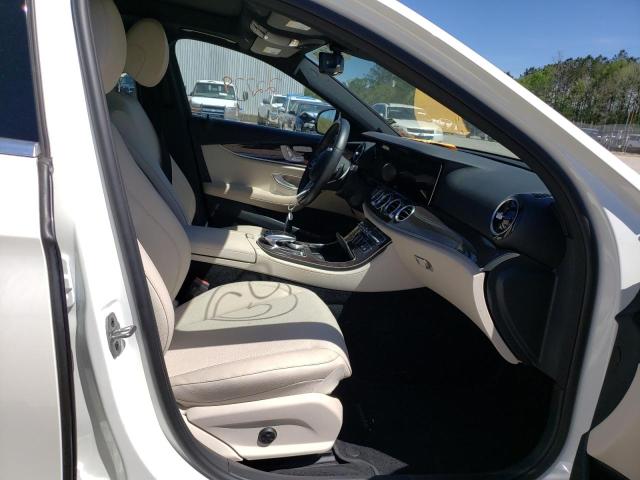 Photo 5 from auction – 2020 MERCEDES-BENZ E 350 with VIN WDDZF8DB2LA733557