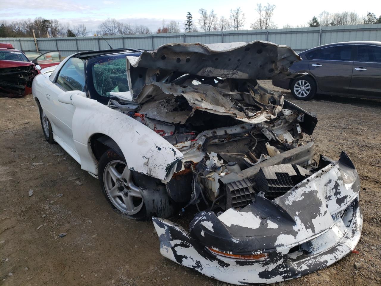 CHEVROLET CAMARO BAS 1997 with VIN 2G1FP22K1V2105841 - Photo from auction