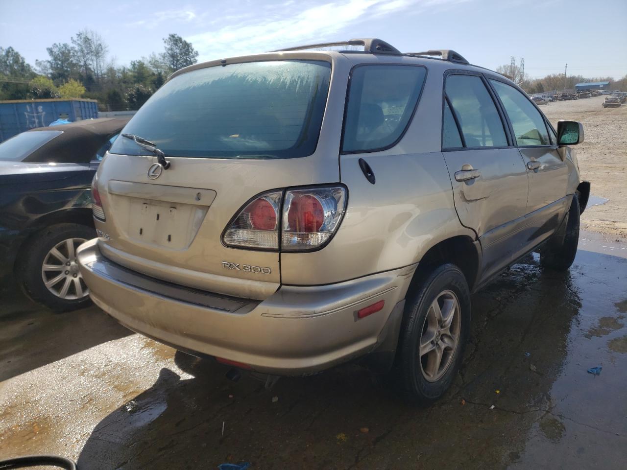 Photo 4 from auction – 2001 LEXUS RX 300 with VIN JTJGF10U410119240