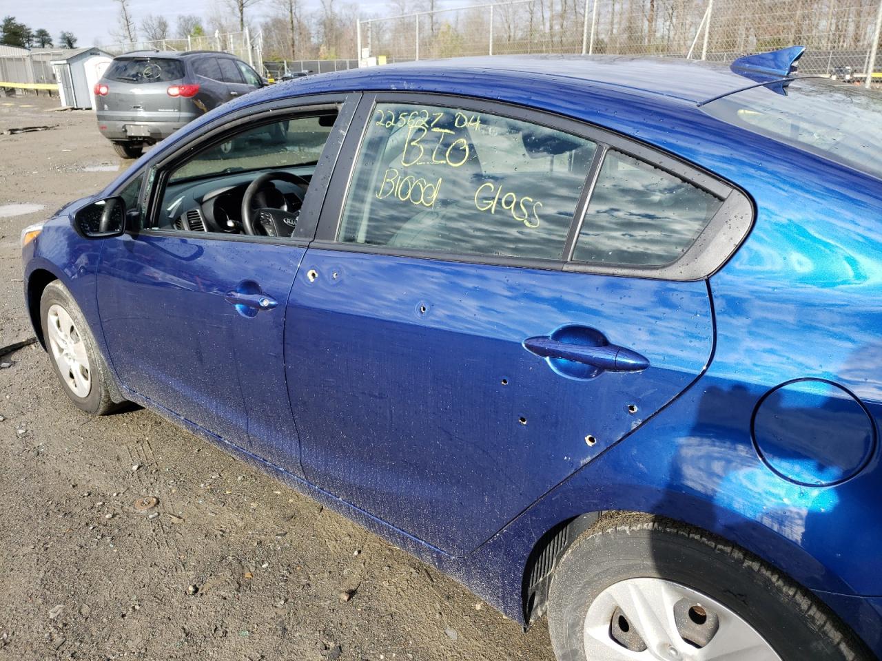 Photo 9 from auction – 2018 KIA FORTE LX with VIN 3KPFL4A75JE196188