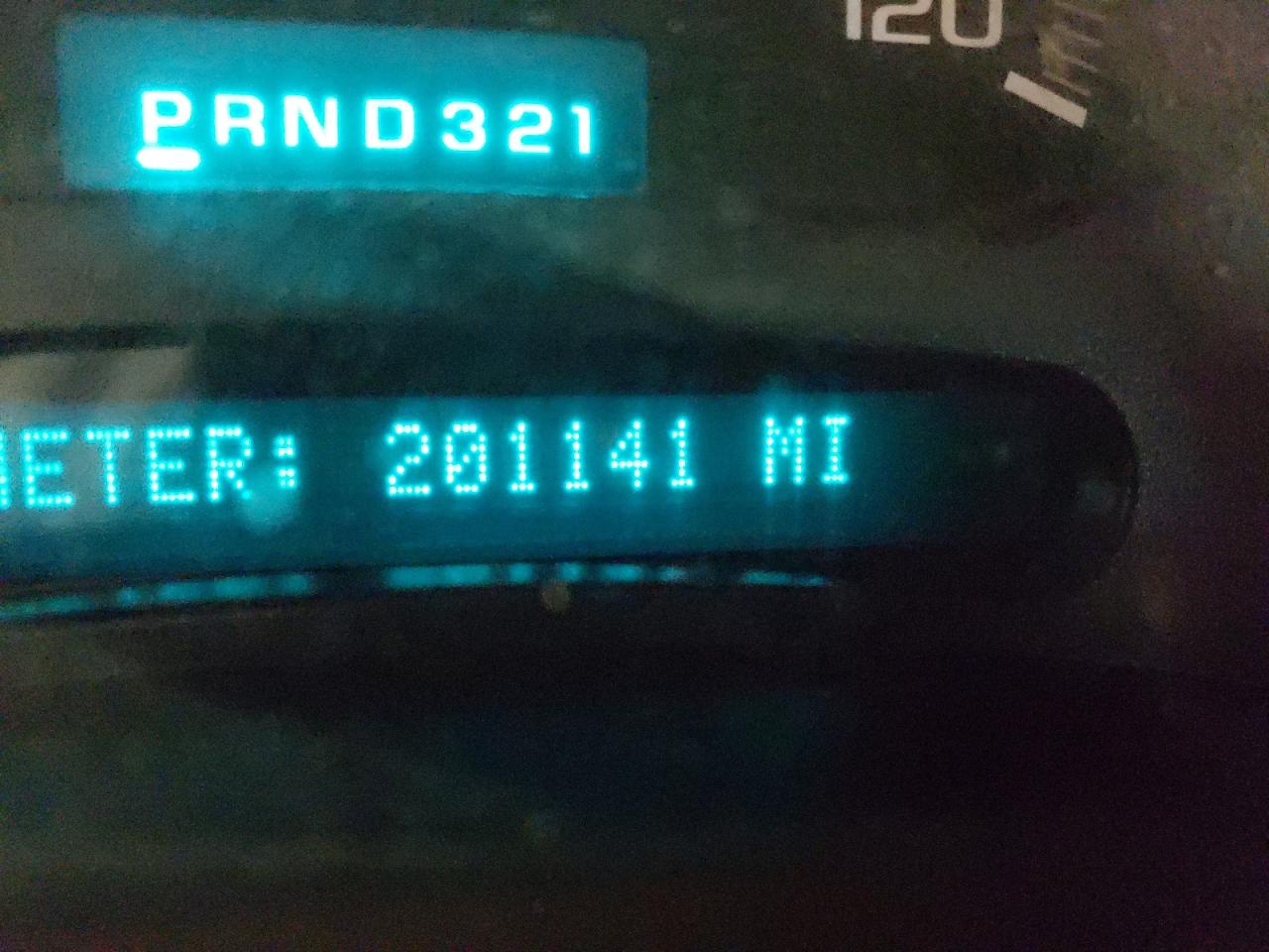 Photo 8 from auction – 2004 CHEVROLET SILVERADO with VIN 2GCEC19T341142840