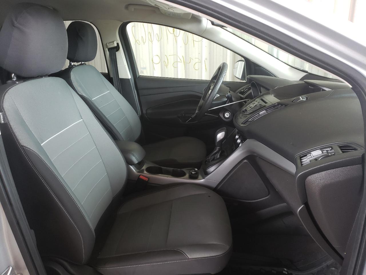 Photo 5 from auction – 2015 FORD ESCAPE SE with VIN 1FMCU0GX2FUA66941