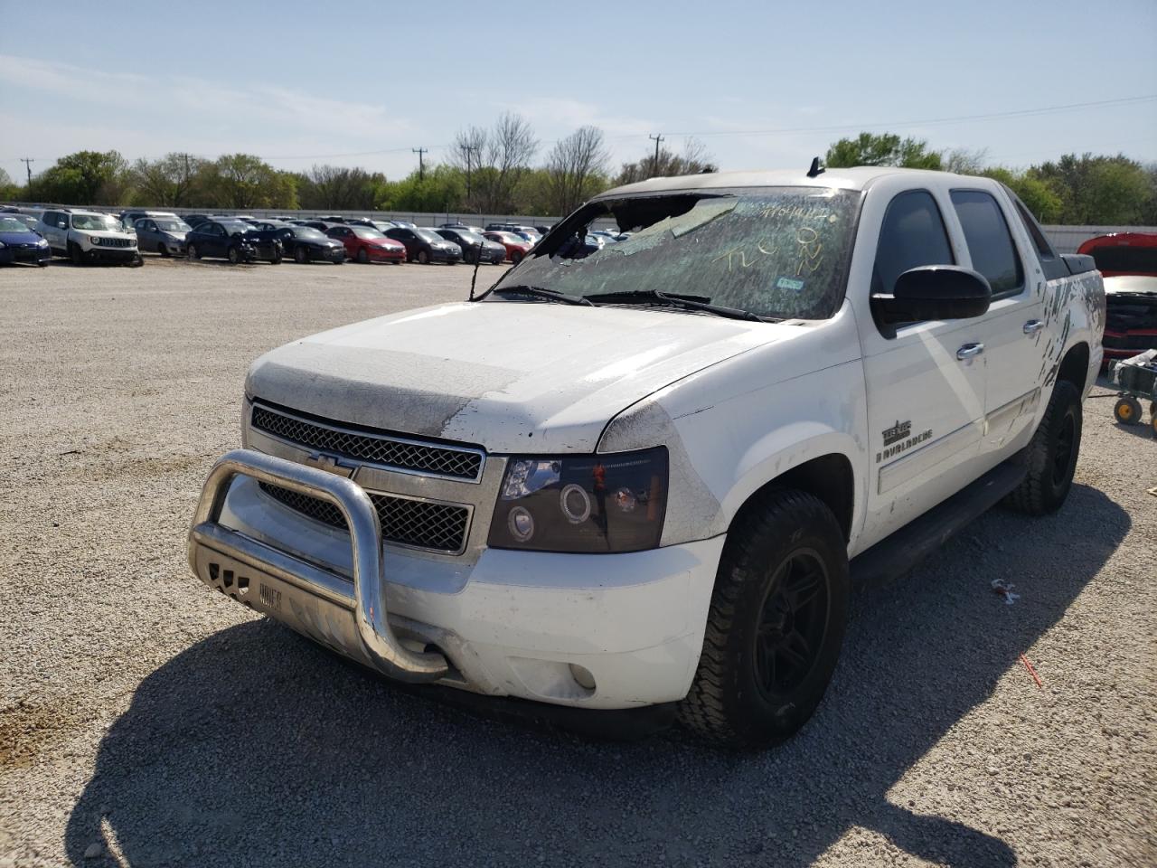 Photo 2 from auction – 2009 CHEVROLET AVALANCHE with VIN 3GNEC22029G257957