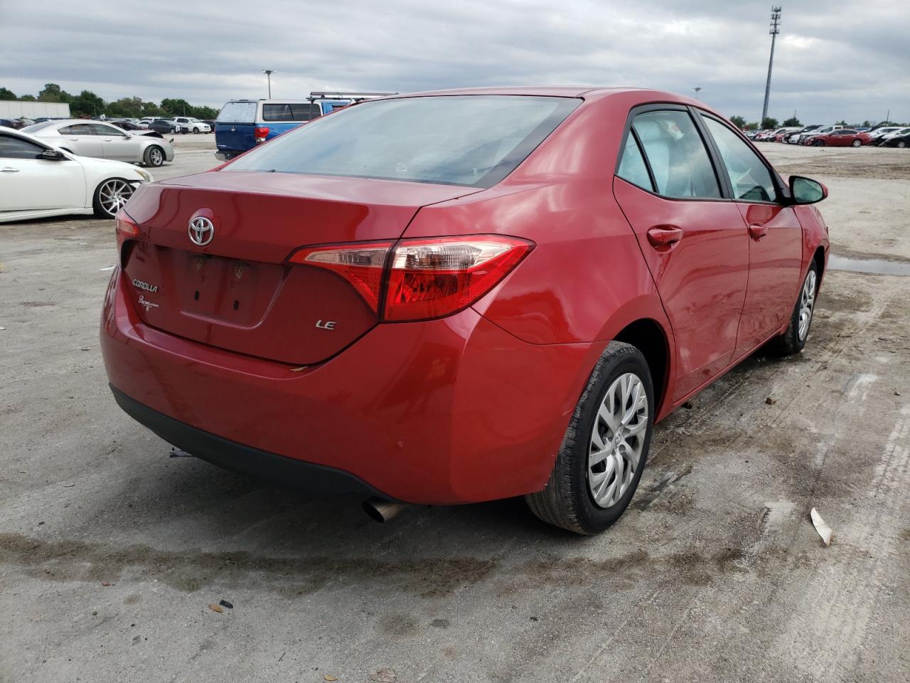 Photo 4 from auction – 2018 TOYOTA COROLLA L with VIN 2T1BURHE6JC104534