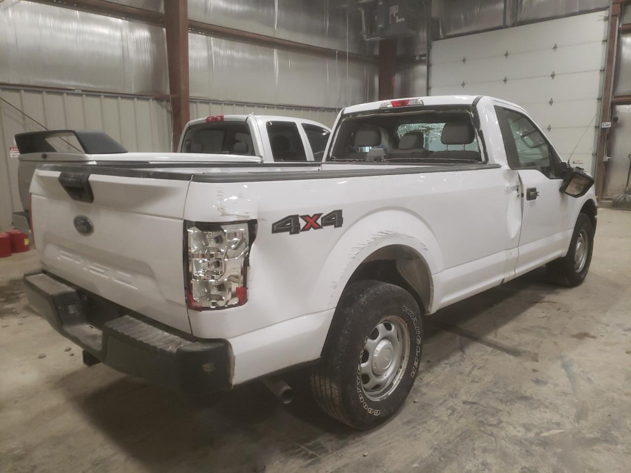 Photo 4 from auction – 2018 FORD F150 with VIN 1FTMF1EB8JKE72047