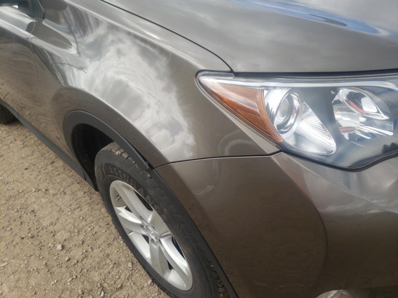 Photo 9 from auction – 2013 TOYOTA RAV4 XLE with VIN JTMRFREVXD5000756