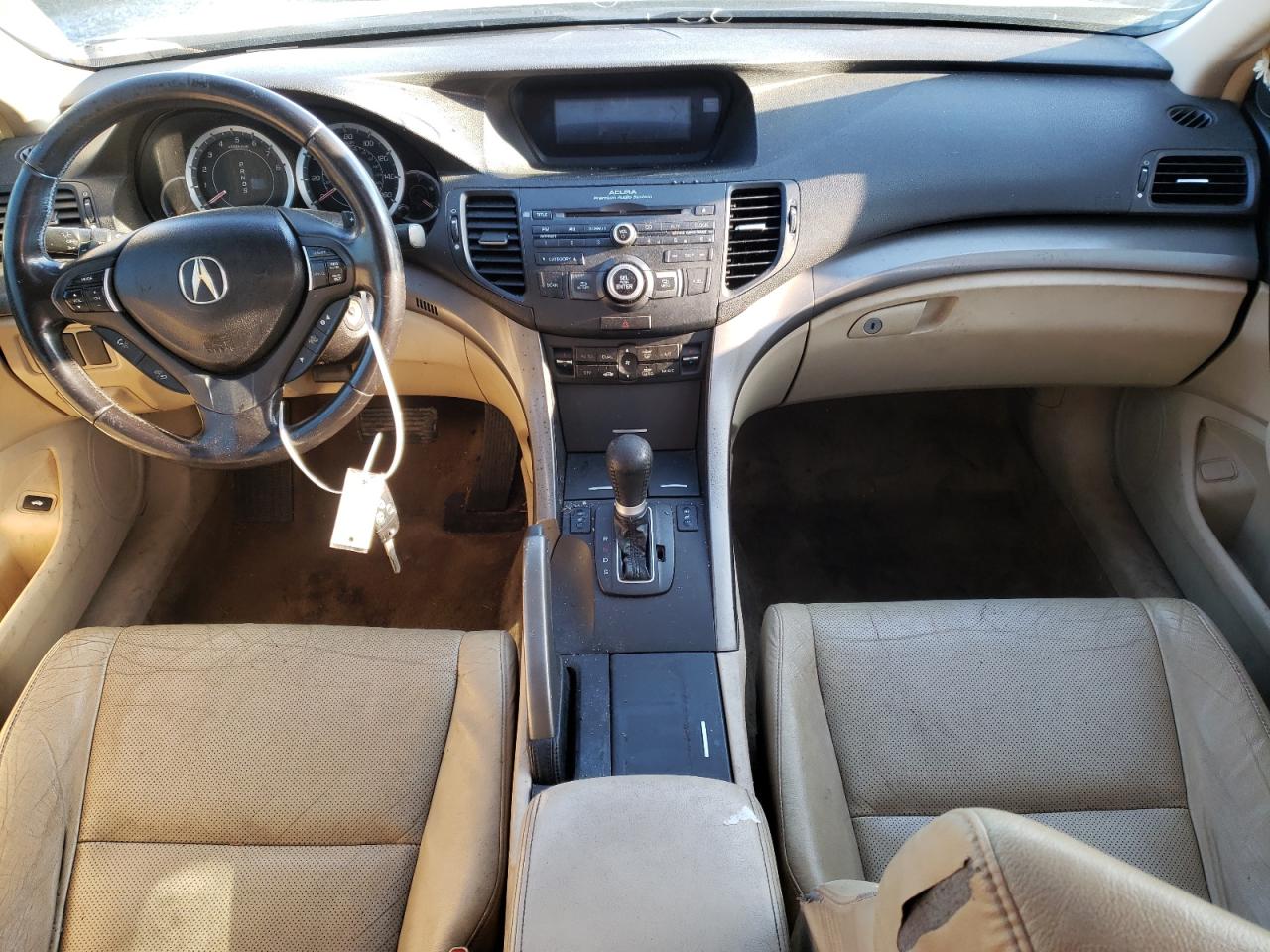 Photo 9 from auction – 2010 ACURA TSX with VIN JH4CU2F60AC039517