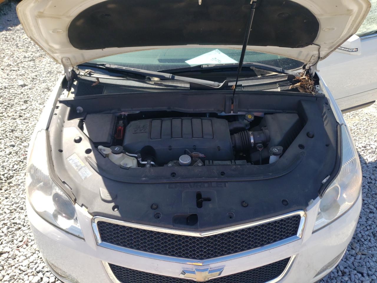 Photo 7 from auction – 2011 CHEVROLET TRAVERSE L with VIN 1GNKRGED7BJ408535