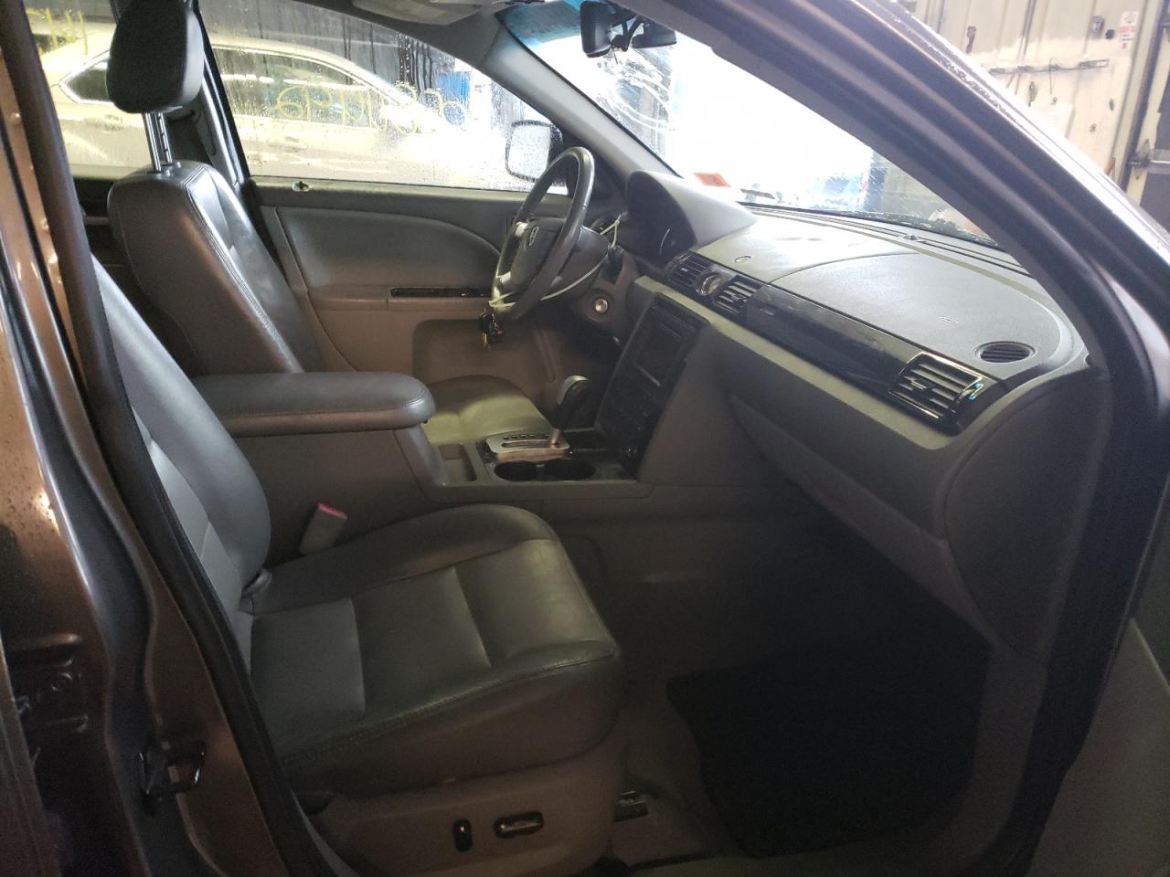 Photo 5 from auction – 2006 MERCURY MONTEGO PR with VIN 1MEFM43186G600354