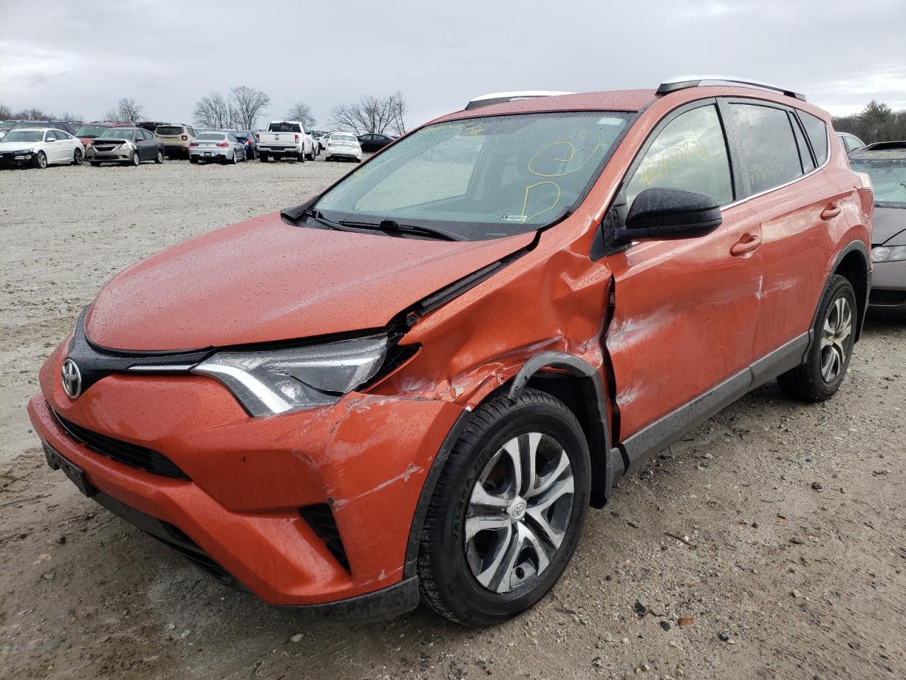 Photo 2 from auction – 2016 TOYOTA RAV4 LE with VIN JTMBFREVXGD196497