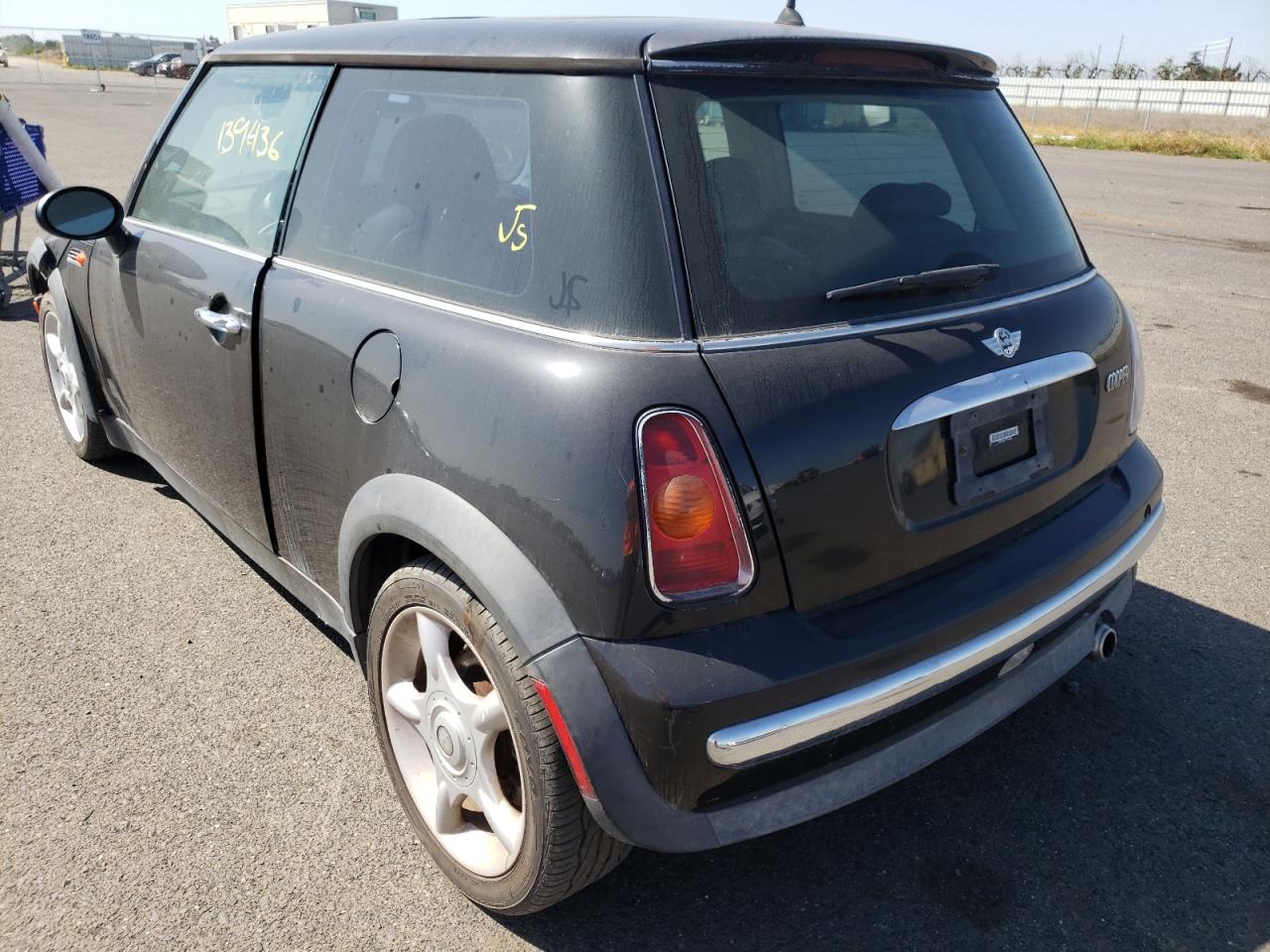 Photo 3 from auction – 2003 MINI COOPER with VIN WMWRC33473TC41264