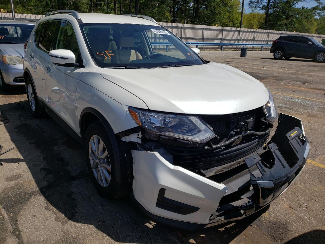 NISSAN ROGUE S 2018 with VIN KNMAT2MT5JP608083 - Photo from auction