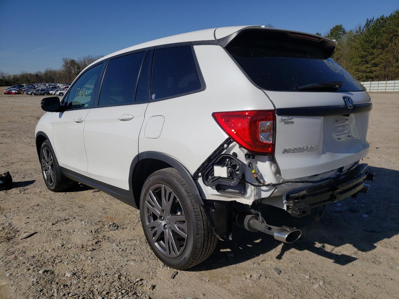 Photo 3 from auction – 2020 HONDA PASSPORT E with VIN 5FNYF7H56LB003405